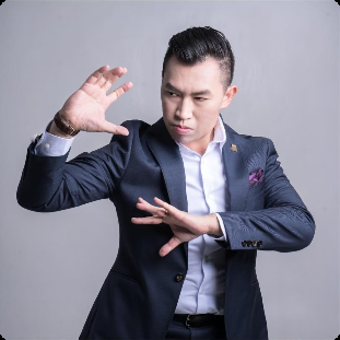 Master Titan Lam
